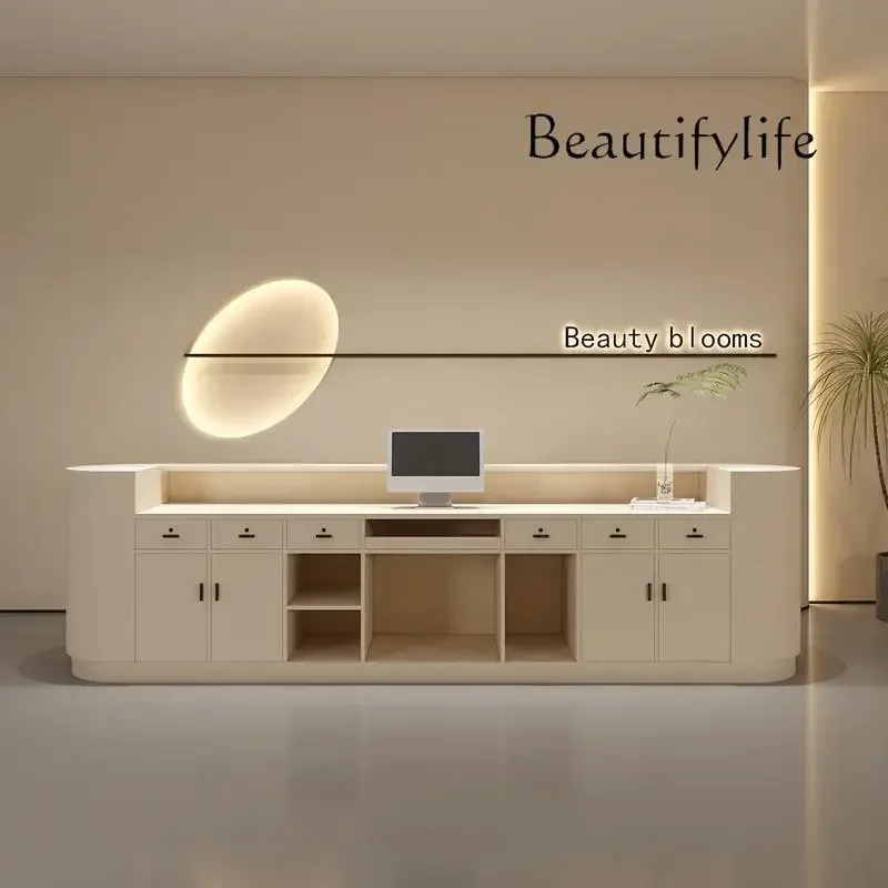 Luxury Skincare Store - Meja Bar Toko Kecantikan dan Perawatan