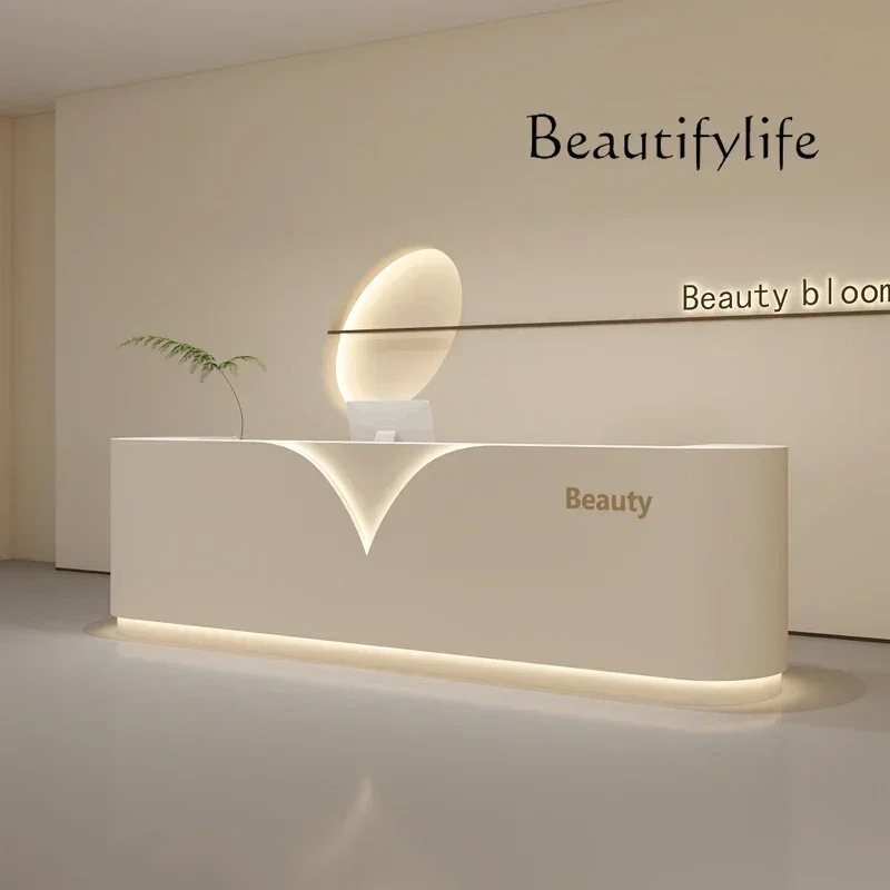 Meja Bar Toko Kecantikan dan P - Luxury Skincare Store ulasan dan harga