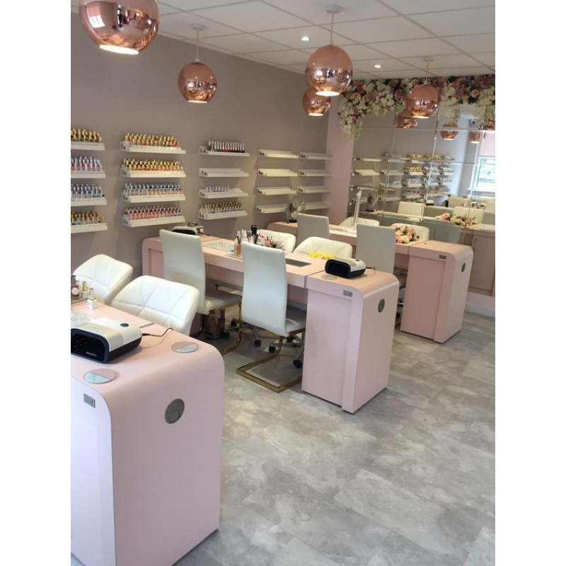 Furnitur Desain Interior Salon - Luxury Skincare Store ulasan dan harga